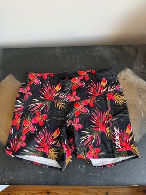 Zoot Floral Athletic Shorts - Black with Pink & Coral Bloom Print size Medium
